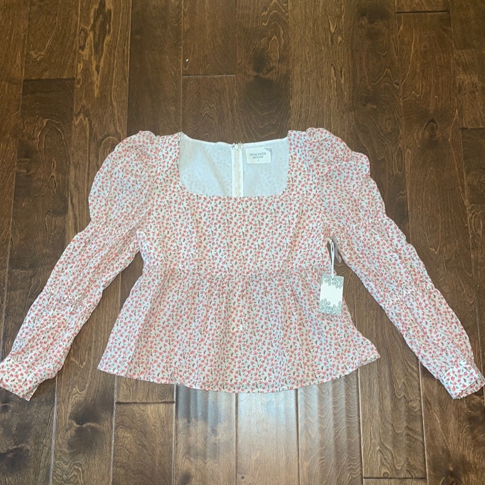 NWT Tuckernuck White and Pink Clemons Long Sleeve Puff Blouse - M - price firm